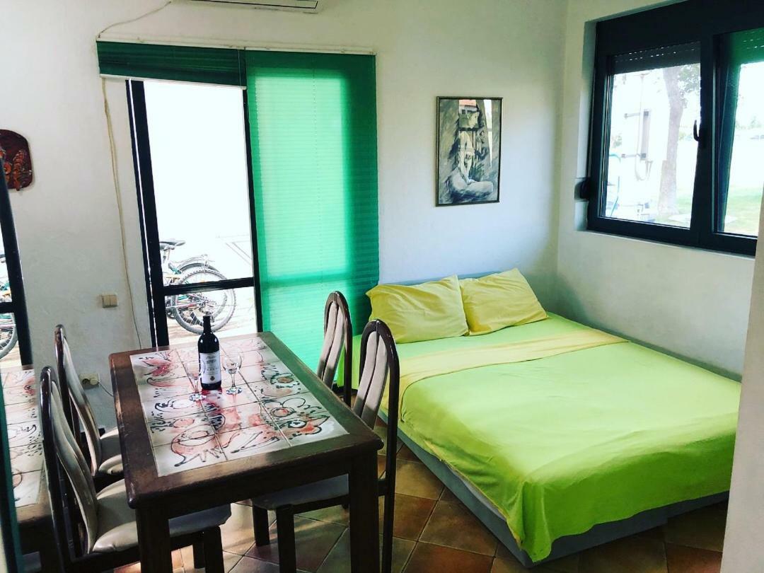 Apartments Afrodita Bar Dış mekan fotoğraf